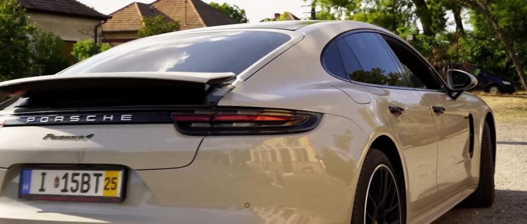 Porsche Panamera csomagtérajtó