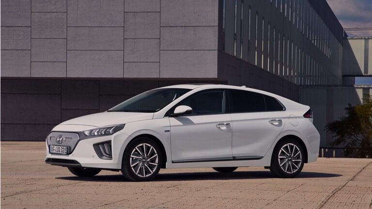 Hyundai Ioniq 1.6 hibrid