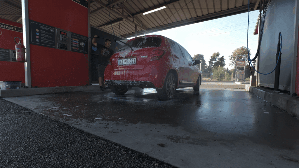 Autómosás, Toyota Yaris