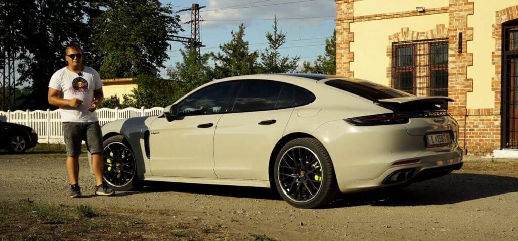 Porsche Panamera oldalnézet